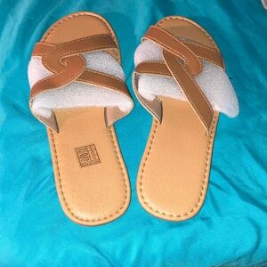 Tan and faux leather Sandals slides women’s 9.5